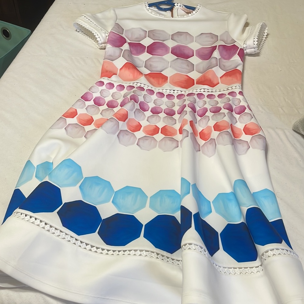 Ted Baker London White and Pink Hexagon Dress - Picture 2 of 6